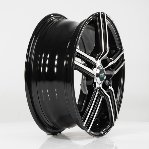 Изображение товара Литой диск Megami MGM-1 14x5.5" 4x98мм DIA 58.6мм ET 35мм GMF