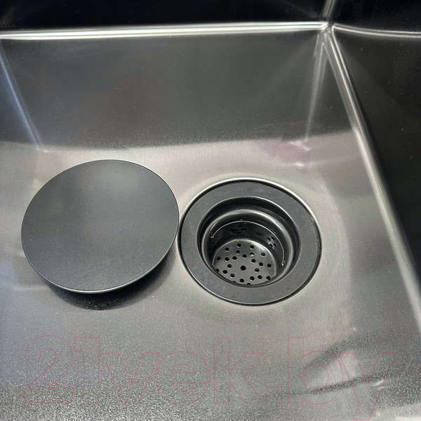 Изображение товара Мойка кухонная Roxen Simple 560220-70B PVD с коландером и дозатором (графит)