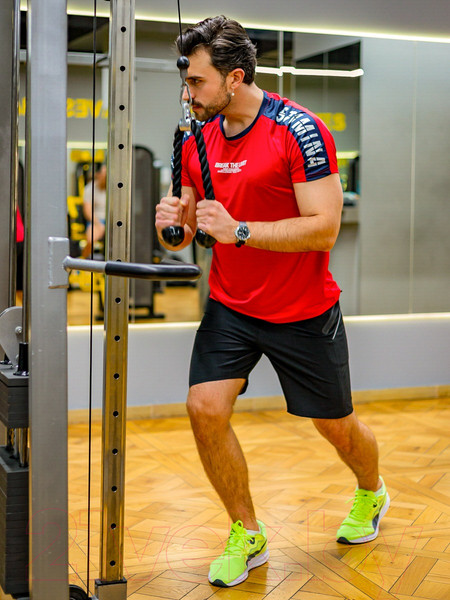 Изображение товара Футболка спортивная Isee CR1-00001 (р.46, красный)