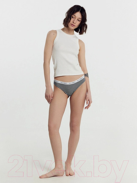 Изображение товара Комплект женских трусов Mark Formelle 412455-1-3 (р.102, черная клеточка на белом)