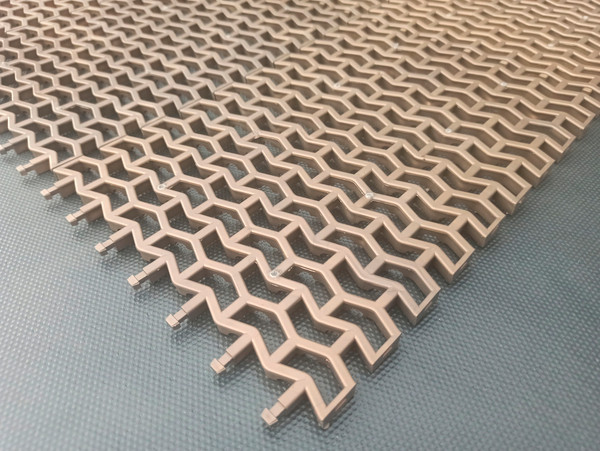 Изображение товара Коврик грязезащитный Пластизделие Пила мини 82х58 (бронза)