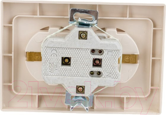 Изображение товара Розетка INTRO Plano 1-205-02 / Б0053916 (слоновая кость)