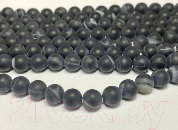 Изображение товара Браслет Wolves Красная нить с агатом Африканский матовый 6562 (черный)