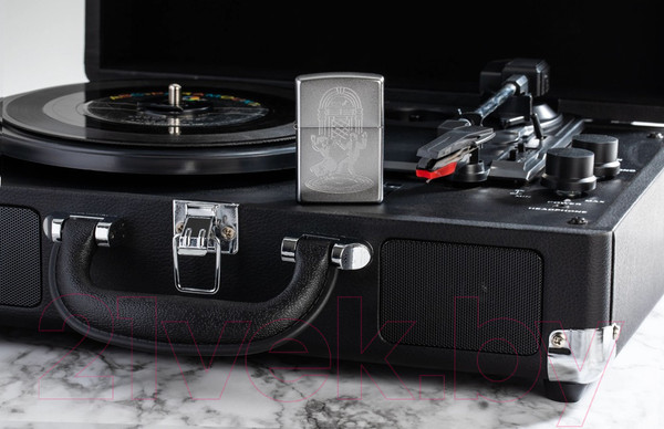 Изображение товара Зажигалка Zippo Vintage Dance  / 48728 (серебристый)