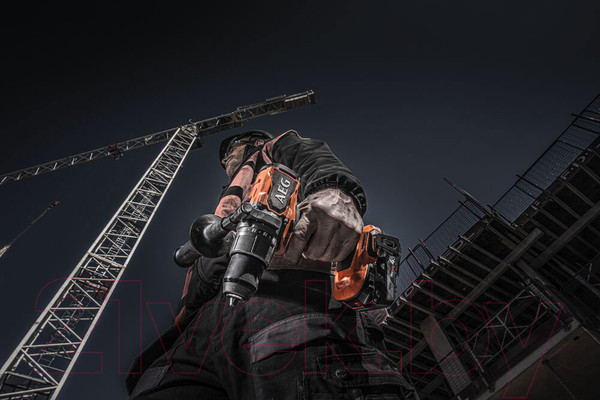 Изображение товара Профессиональная дрель-шуруповерт AEG Powertools BSB18C3BL-402C / 4935478938