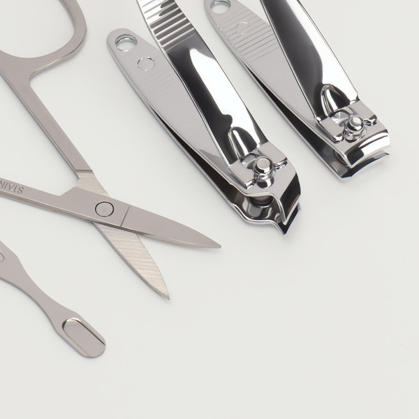 Изображение товара Набор для маникюра Queen Fair Тренд / 5470685 (черный)