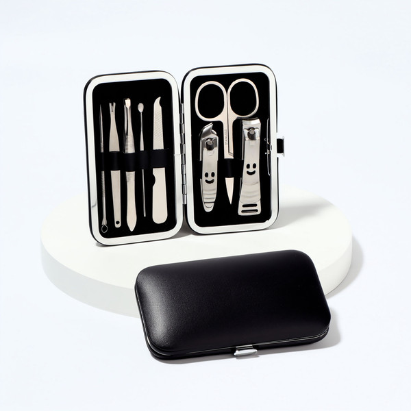 Изображение товара Набор для маникюра Queen Fair Style / 7183821 (черный)