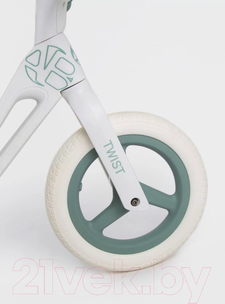 Изображение товара Беговел Amarobaby Twist / AB23-34TW/0013 (белый/зеленый)