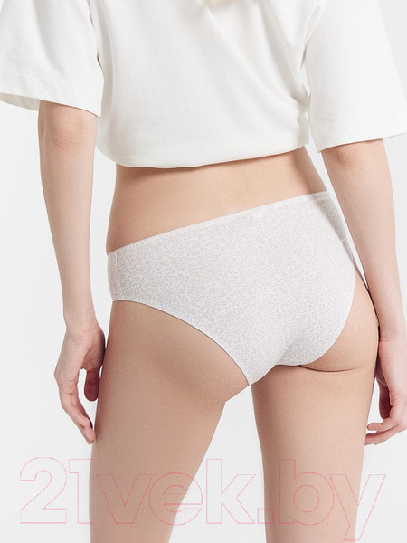 Изображение товара Трусы женские Mark Formelle 412404 (р.106, листочки на сумрачно-белом)
