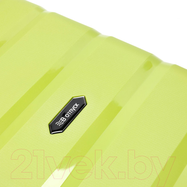 Изображение товара Чемодан на колесах Torber В Отпуск / T1902M-Green (салатовый)