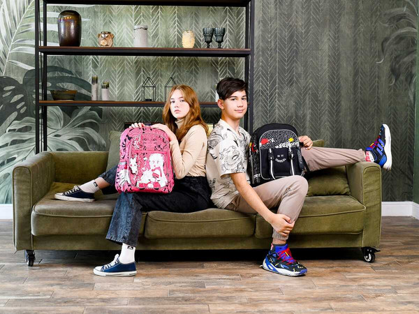 Изображение товара Школьный рюкзак Феникс+ Розовая девушка / 64144