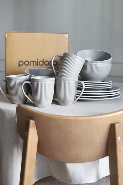Изображение товара Набор столовой посуды Pomi d'Oro P300002