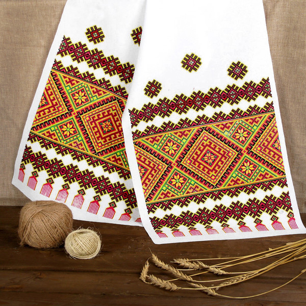 Изображение товара Полотенце Sima-Land Рушник. Орнамент / 1485825 (зеленый/красный)