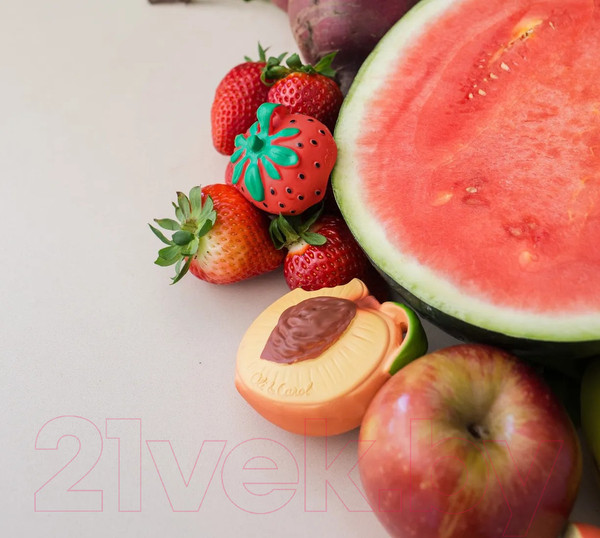 Изображение товара Прорезыватель для зубов Oli & Carol Каучуковый (Strawberry)