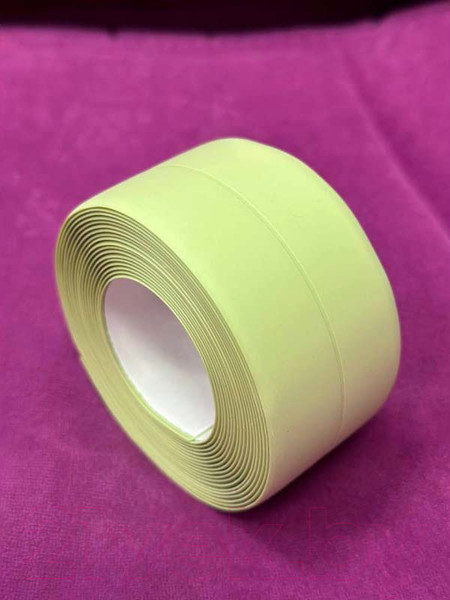 Изображение товара Лента бордюрная самоклеящаяся Faberhaus 38ммх3.2м (зеленый)