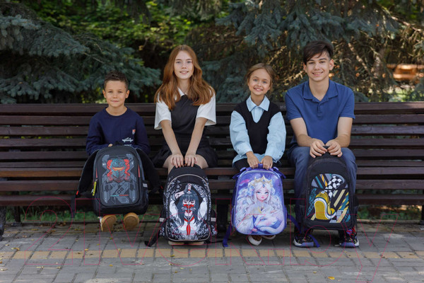 Изображение товара Школьный рюкзак Феникс+ Кеды / 64520