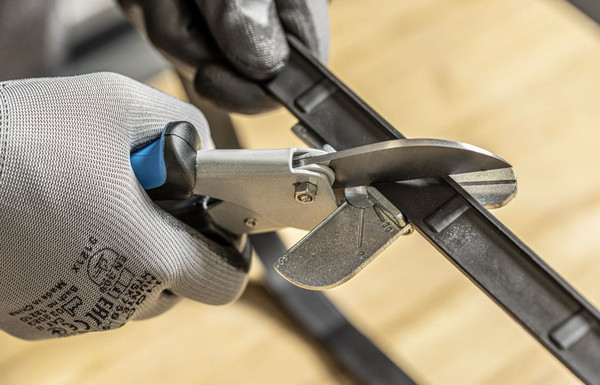 Изображение товара Ножницы строительные универсальные Hoegert HT3B514