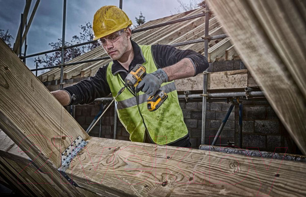 Изображение товара Профессиональный шуруповерт DeWalt DCF887D2-QW