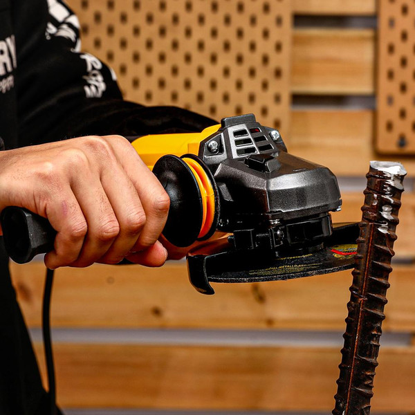 Изображение товара Угловая шлифовальная машина Deko DKAG1200 (085-1008)