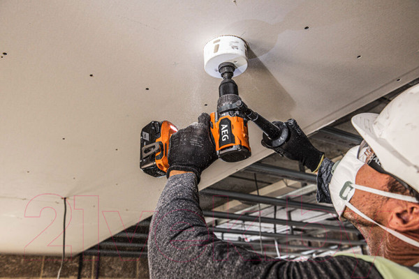 Изображение товара Профессиональная дрель-шуруповерт AEG Powertools BSB18BL2-602K (4935481043)