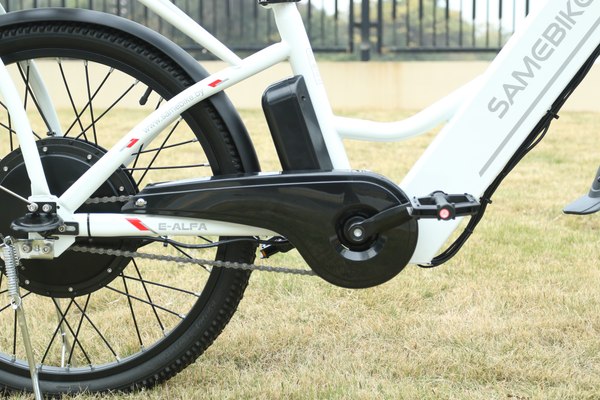 Изображение товара Электровелосипед Samebike Е-Alfa New со стальной рамой SB-E-ALFA350-36/10 (белый)