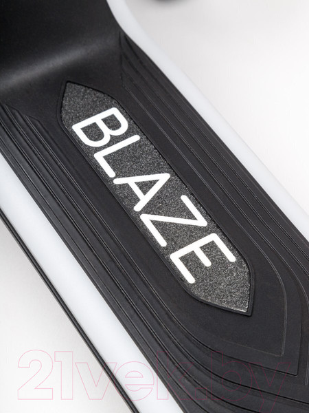 Изображение товара Самокат детский Amarobaby Blaze / AB23-27BLA/09 (черный)