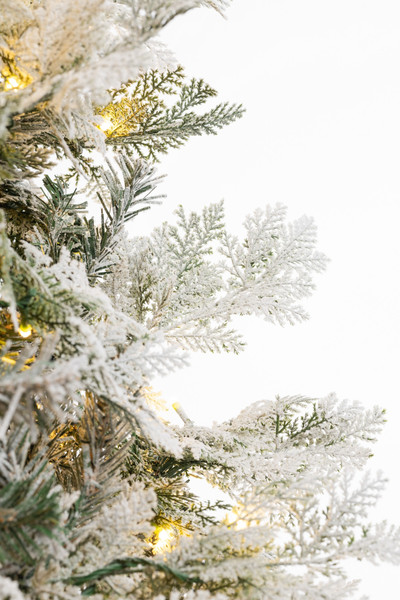 Изображение товара Ель искусственная Winter Fun Light Заснеженная / ML-0056-003 (300см)