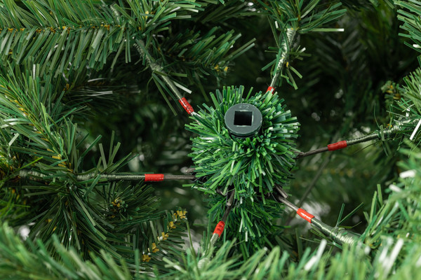 Изображение товара Ель искусственная Winter Fun Drop / SZ810-180 (180см)