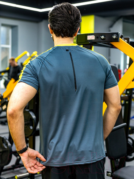 Изображение товара Футболка спортивная Isee CR1-00001 (р.46, графит)