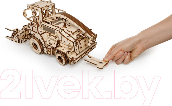 Изображение товара Сборная модель EWA Кормоуборочный