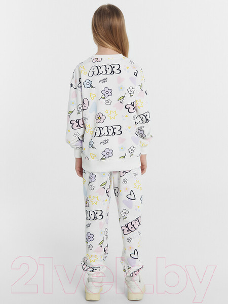 Изображение товара Комплект детской одежды Mark Formelle 397725 (р.146-72, граффити на молочном)