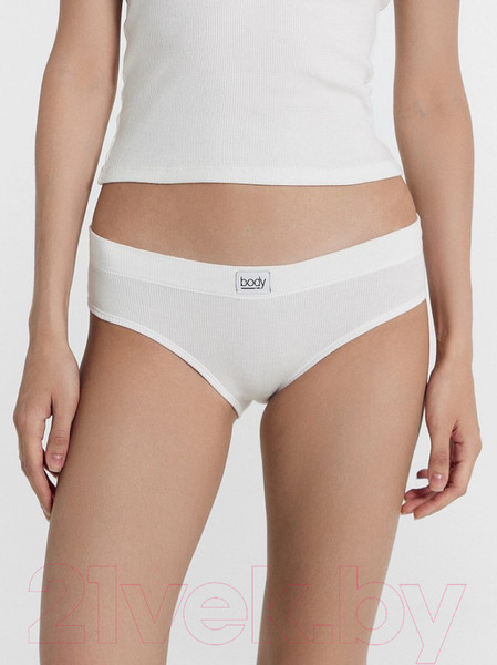 Изображение товара Комплект женских трусов Mark Formelle 412491-3 (р.106, персиковый румянец)