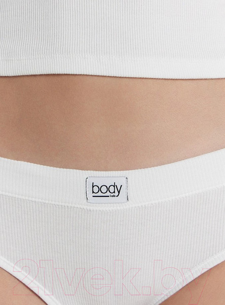 Изображение товара Комплект женских трусов Mark Formelle 412491-3 (р.106, персиковый румянец)