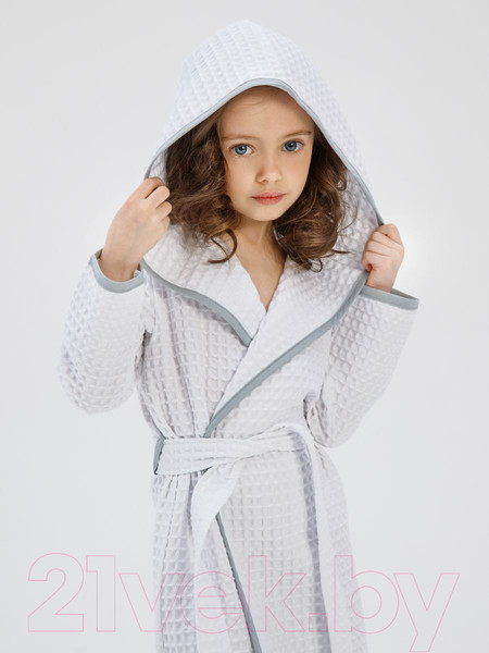 Изображение товара Халат детский Amarobaby Waffle с капюшоном / AB-OD22-WAF2502/00-122  (белый, р.134-140)