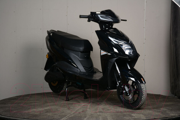 Изображение товара Электроскутер Volt Storm ZS (черный)