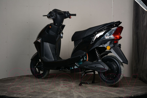 Изображение товара Электроскутер Volt Storm ZS (черный)