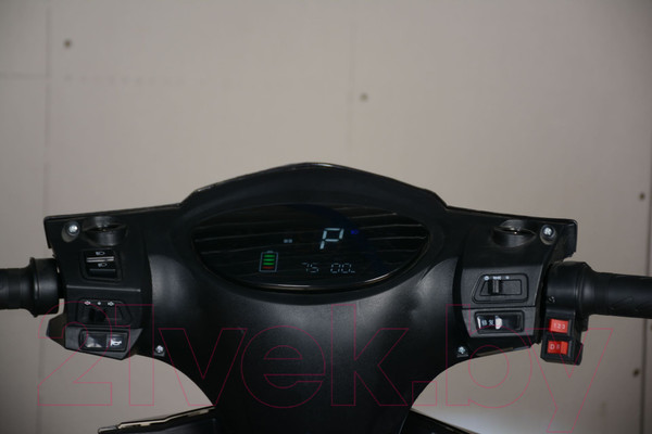 Изображение товара Электроскутер Volt Storm ZS (черный)