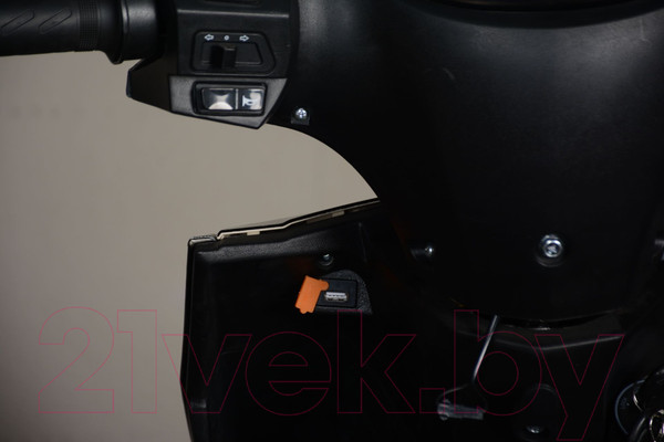 Изображение товара Электроскутер Volt Storm ZS (черный)