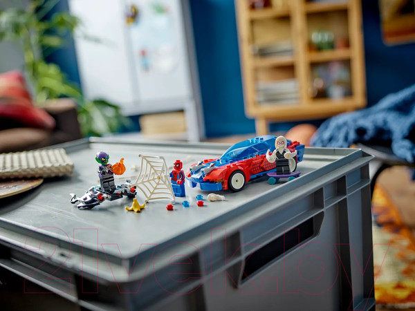 Изображение товара Конструктор Lego Super Heroes Автомобиль Человека-Паука и Зеленый гоблин Венома (76279)