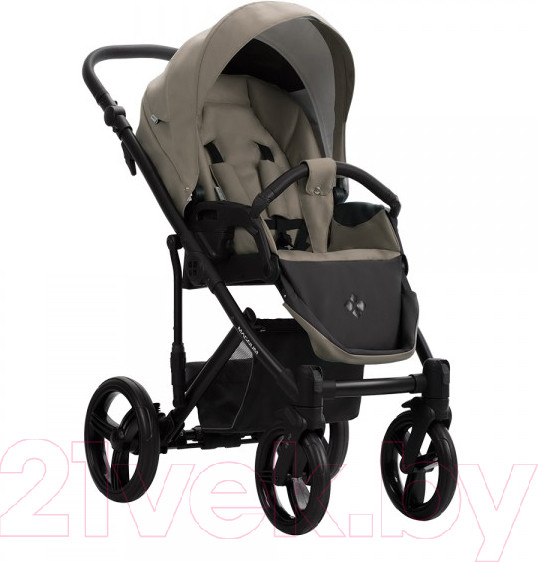Изображение товара Детская универсальная коляска Bebetto Magnum Light 2 в 1  (01/черная рама)