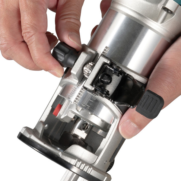 Изображение товара Профессиональный фрезер Makita RT0702CX2