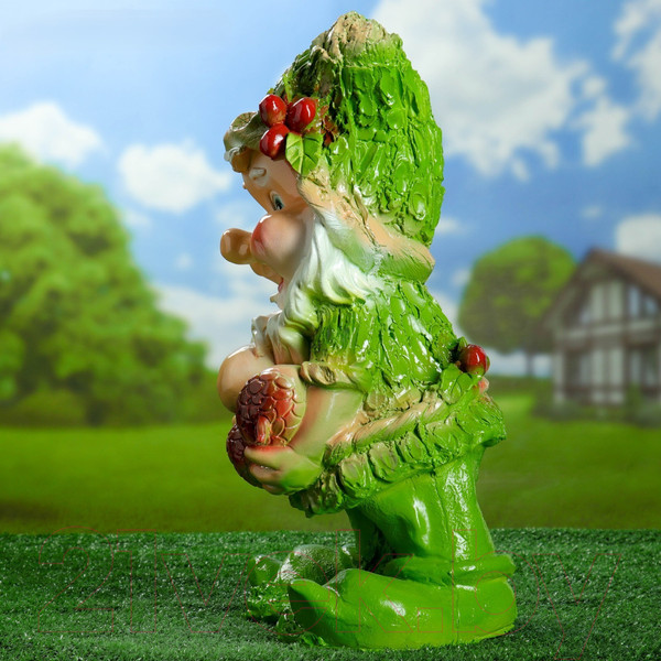 Изображение товара Фигурка для сада Хорошие сувениры Гном с желудями / 3467700 (зеленый)