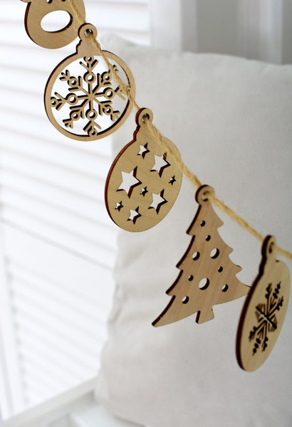 Изображение товара Набор елочных игрушек Leader Toys Новогодние деревянные игрушки Снежинки / МТ02121