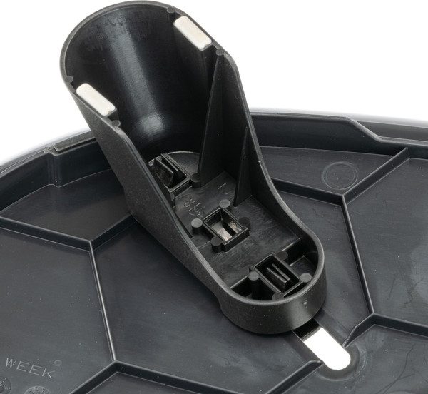 Изображение товара Лежанка для животных Ferplast Throne 8 / 70108017 (с подушкой, черный)