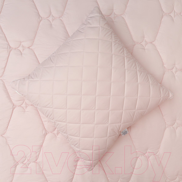 Изображение товара Подушка для сна Sofi de Marko Luna 70x70 / Под-Лн-пд-70x70 (пудровый)