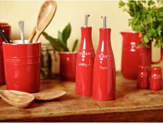 Изображение товара Набор дозаторов для масла/уксуса Staub Ceramic 40511-788 (вишневый)