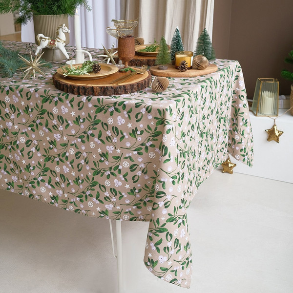 Изображение товара Скатерть Доляна Frosty Berries 149x220 / 9082580