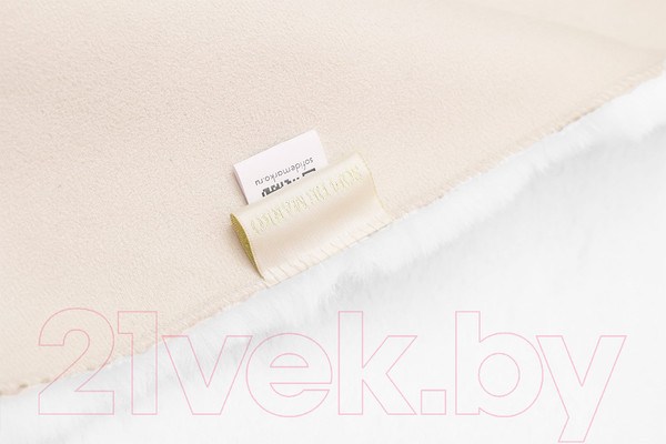 Изображение товара Коврик Sofi de Marko Плюшевый 100х100 / Ков-П-Б-100Д (белый)