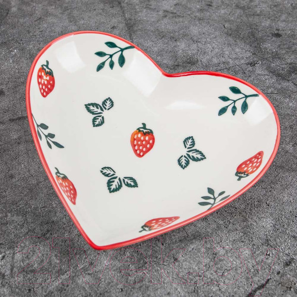 Изображение товара Блюдо ЭСТЕТ Клубника сердце / ЭТ-73767