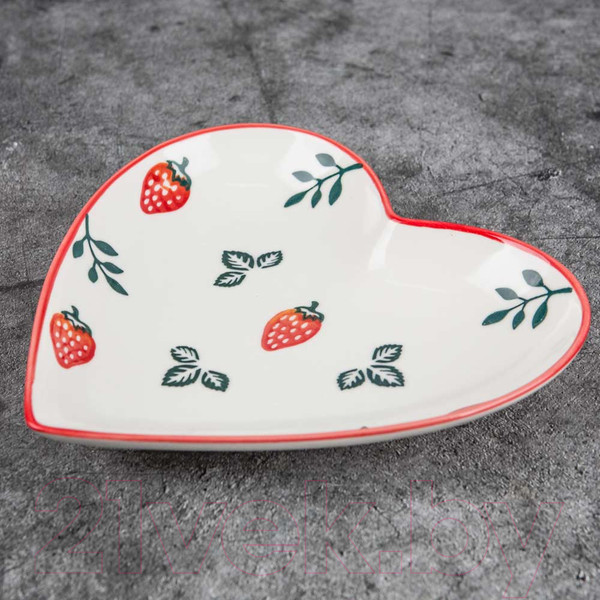 Изображение товара Блюдо ЭСТЕТ Клубника сердце / ЭТ-73767